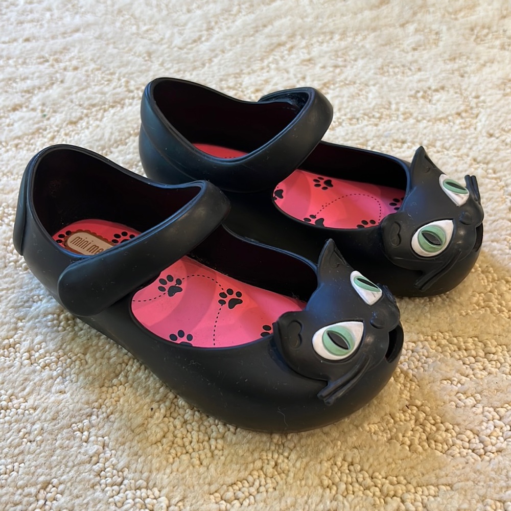 Mini Melissa Black Cat Shoes